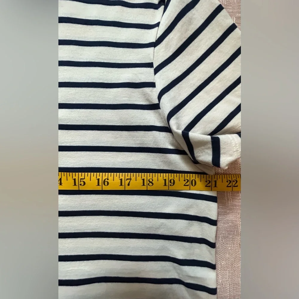 J. Crew classic crewneck